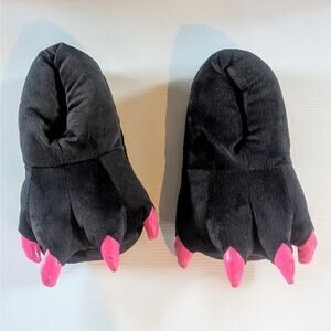 Plushy Monster Slippers with Pink Claws